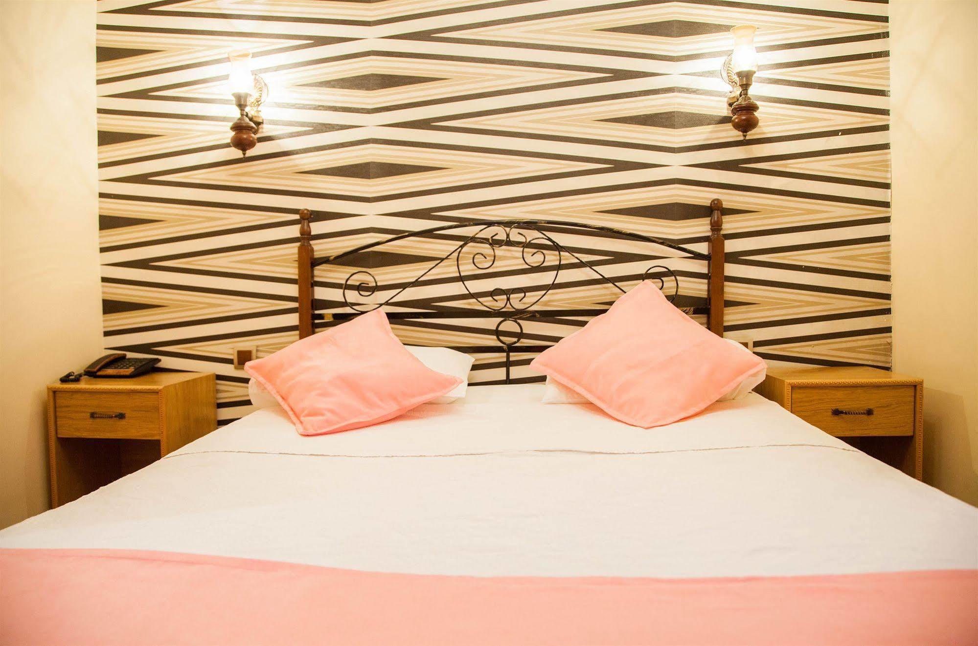 Cem Sultan Hotel Истанбул Екстериор снимка